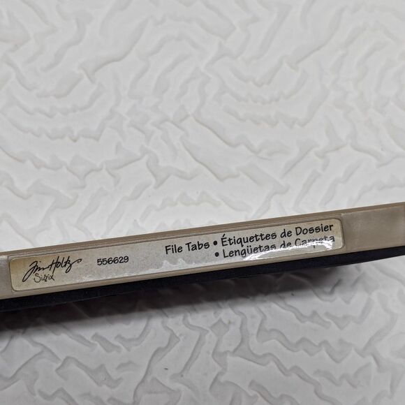 TIM HOLZ SIZZIX | File Tabs Alterations Die - Picture 6 of 7